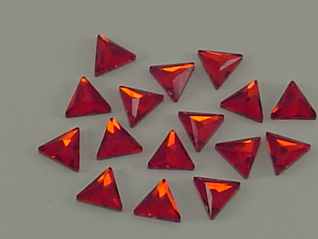 12 pcs. 7.5mm COSMIC DELTA LIGHT SIAM HOTFIX European Rhinestones